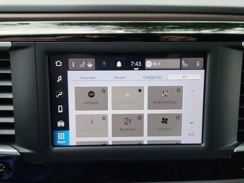Used 2022 Chrysler Voyager LX FWD image 41