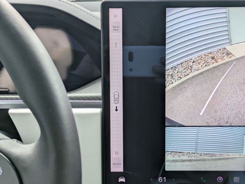 Used 2023 Tesla Model X Plaid image 24