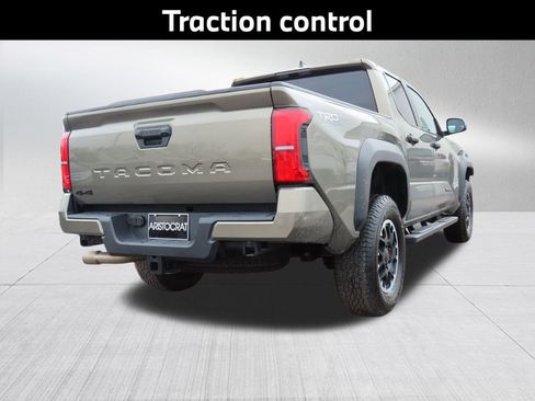 Used 2024 Toyota Tacoma TRD Off-Road image 7