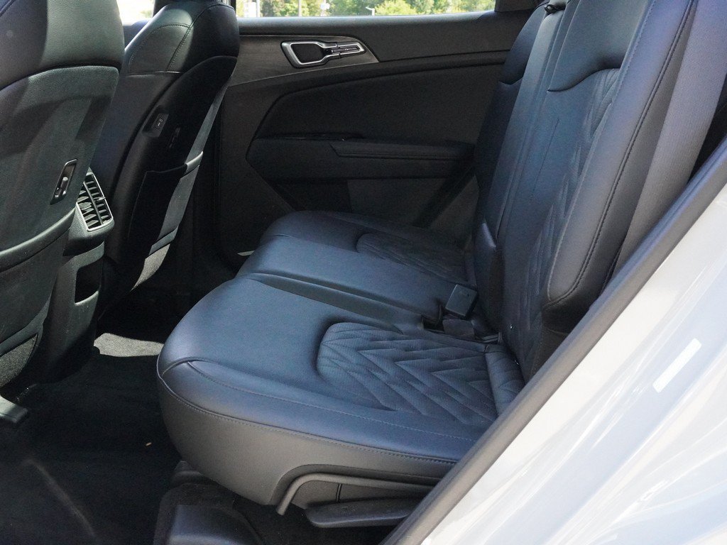 Used 2023 Kia Sportage X-Line w/ X-Line Premium Package AWD/4WD image 33