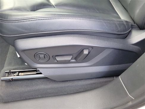 Used 2024 Audi Q7 3.0T Premium Plus image 14