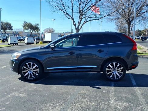 Used 2016 Volvo XC60 T5 Premier w/ Proximity Package image 5