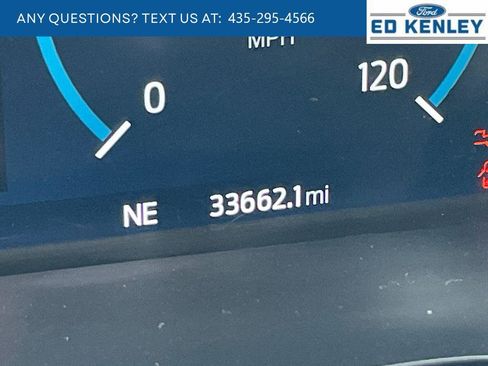 Used 2022 Ford F150 Lariat w/ FX4 Off-Road Package image 21