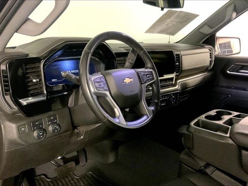 Used 2023 Chevrolet Silverado 1500 LT AWD/4WD image 14