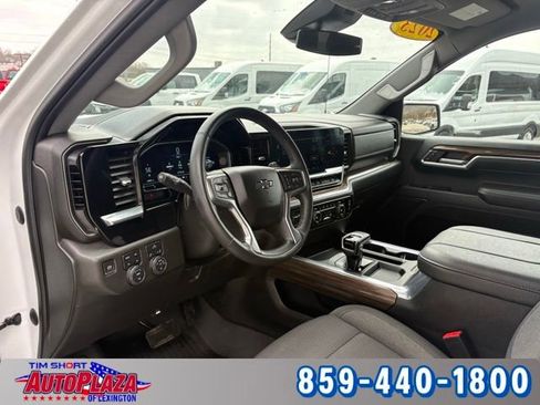 Used 2023 Chevrolet Silverado 1500 RST AWD/4WD image 4