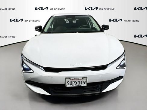 Certified 2025 Kia EV6 Light RWD image 2