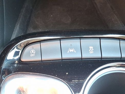 Used 2023 Buick Encore GX Select w/ Sport Touring Package FWD image 23