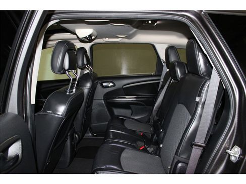 Used 2020 Dodge Journey Crossroad image 12