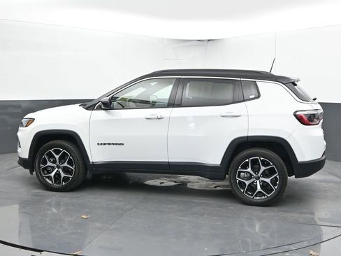Used 2025 Jeep Compass Limited AWD/4WD image 8