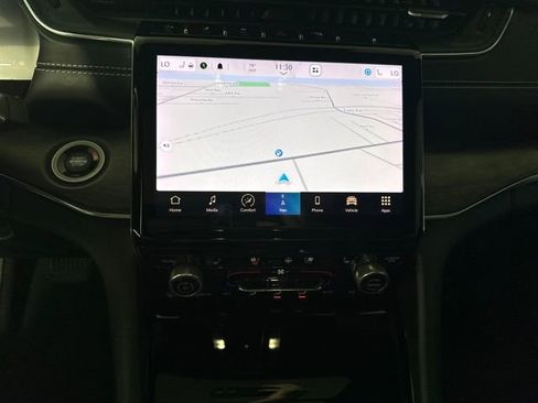 Used 2021 Jeep Grand Cherokee L Overland w/ Luxury Tech Group IV image 23