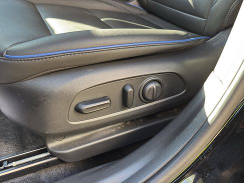 Used 2024 Buick Envista Sport Touring w/ Convenience I Package FWD image 14