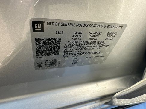 Used 2019 GMC Sierra 1500 SLT w/ SLT Premium Plus Package image 30