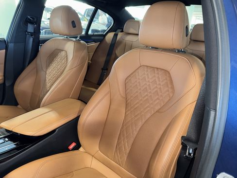 Certified 2023 BMW 530i w/ Premium Package image 33