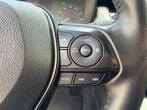 Used 2024 Toyota Corolla SE FWD image 32