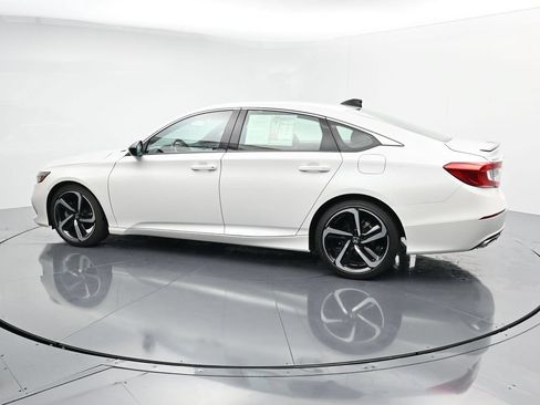 Used 2022 Honda Accord Sport image 5