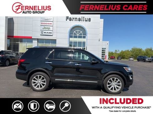 Used 2017 Ford Explorer Limited w/ Equipment Group 301A AWD/4WD image 6