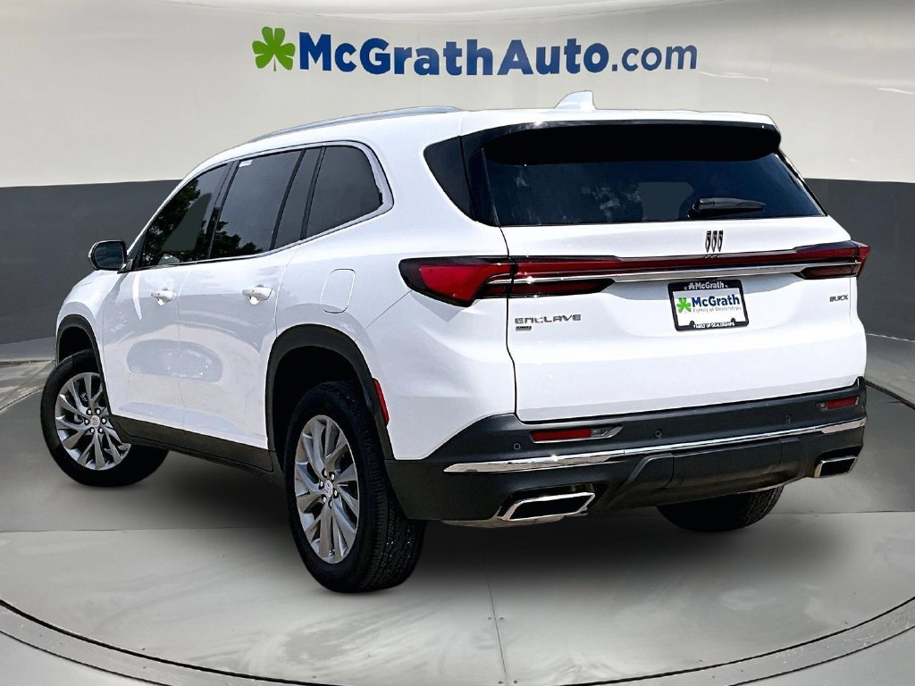 Used 2025 Buick Enclave Preferred AWD/4WD image 5