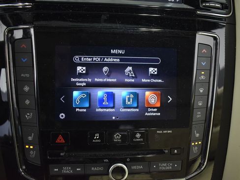 Used 2021 INFINITI QX80 Sensory w/ All-Season Package image 23