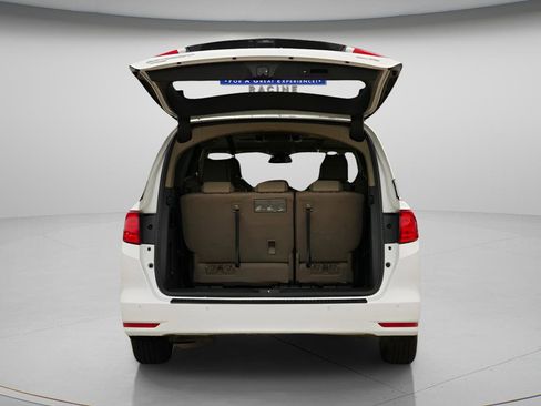 Used 2023 Honda Odyssey Elite image 11