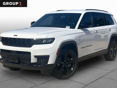 Used 2023 Jeep Grand Cherokee L Laredo AWD/4WD image 1