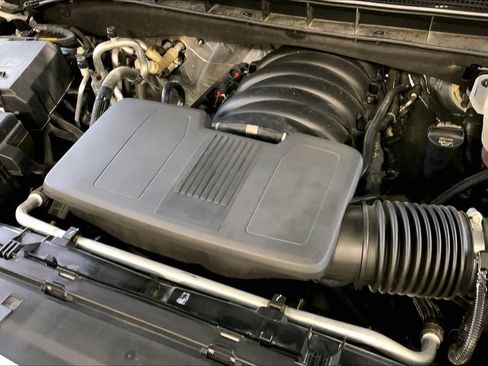 Used 2023 GMC Yukon XL Denali w/ Advanced Technology Package AWD/4WD image 31
