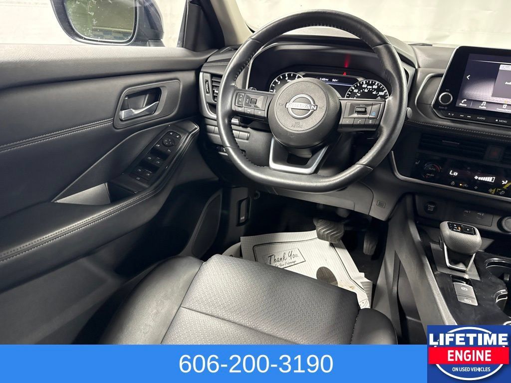Used 2024 Nissan Rogue SV w/ SV Premium Package AWD/4WD image 28
