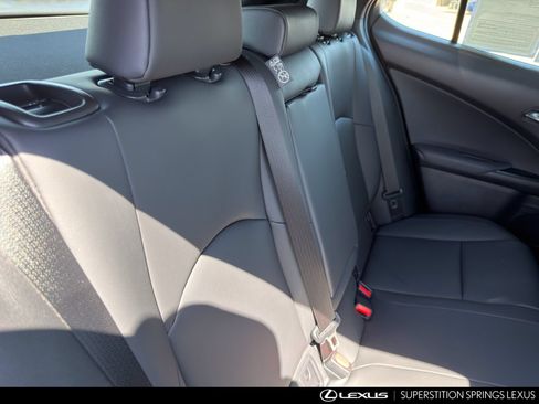 Used 2026 Lexus UX 300h FWD image 30