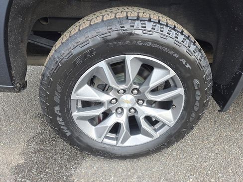 Certified 2022 Chevrolet Silverado 1500 LT image 25