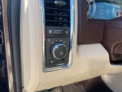 Used 2018 RAM 1500 Laramie Longhorn w/ Longhorn Southfork Package image 22