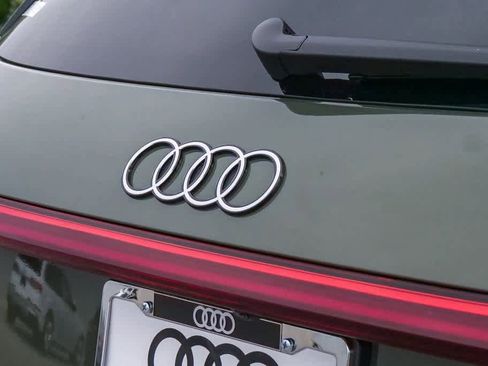 New 2025 Audi Q5 Premium Plus image 10