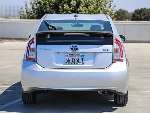 Used 2012 Toyota Prius Three FWD image 6