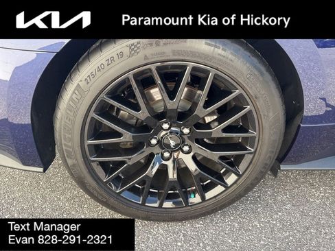 Used 2019 Ford Mustang GT Premium w/ GT Performance Package RWD image 10
