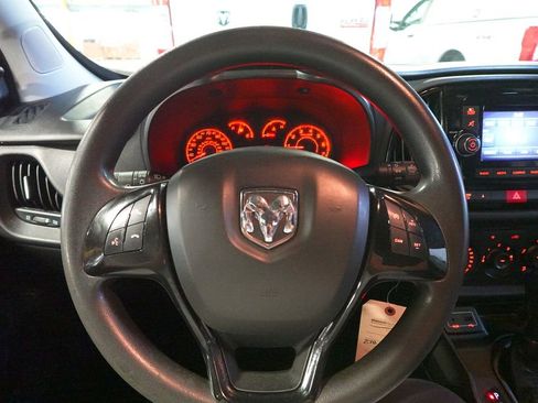 Used 2018 RAM ProMaster City Tradesman image 13