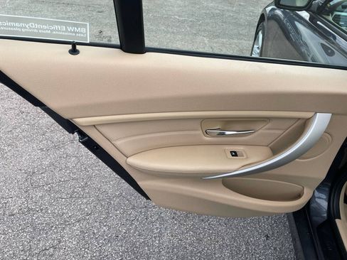 Used 2012 BMW 328i Sedan RWD image 16