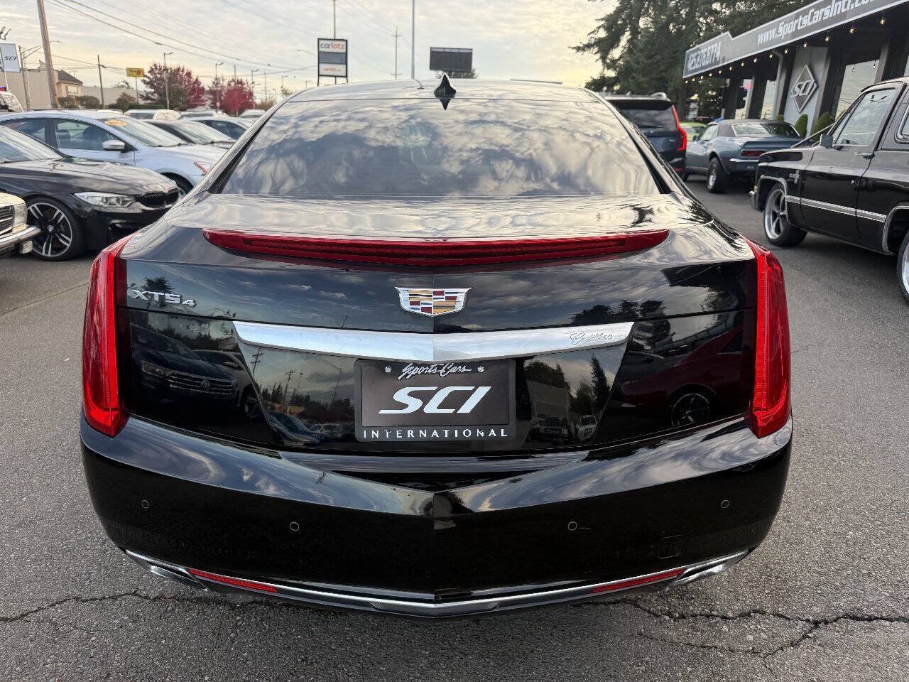 Used 2016 Cadillac XTS Luxury AWD/4WD image 4