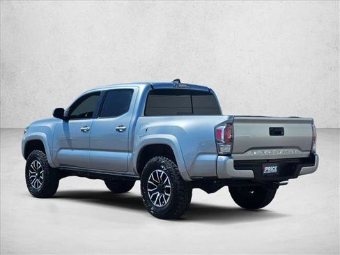 Used 2023 Toyota Tacoma TRD Sport AWD/4WD image 8