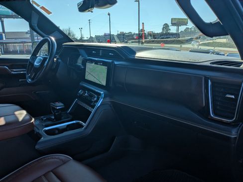 Used 2023 GMC Sierra 1500 Denali Ultimate image 30