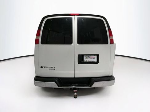 Certified 2016 Chevrolet Express 3500 LT w/ LT Preferred Equipment Group image 6