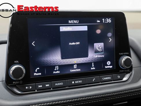 Used 2022 Nissan Rogue SV image 33