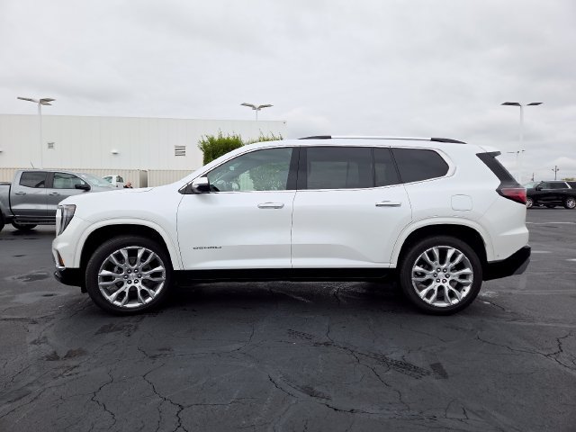 Used 2024 GMC Acadia Denali w/ Super Cruise Package FWD image 17