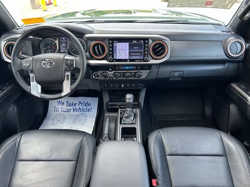 Used 2021 Toyota Tacoma Limited AWD/4WD image 20