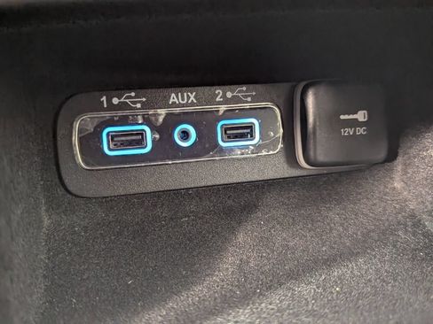 Used 2019 Jeep Grand Cherokee Altitude RWD image 23