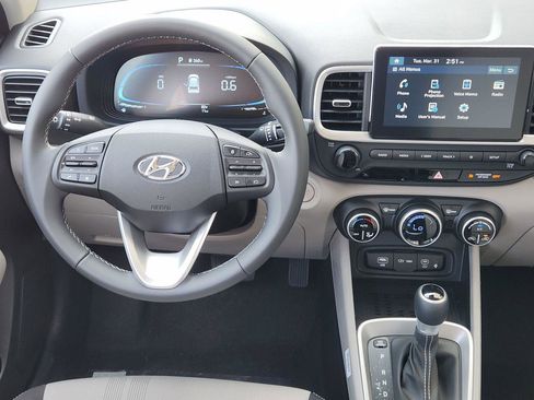 New 2026 Hyundai Venue SEL image 26