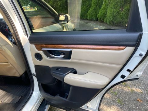 Used 2017 Honda CR-V EX-L image 25