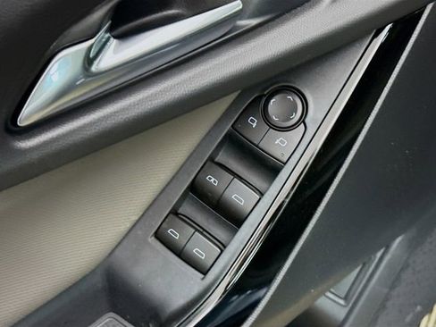 New 2026 Chevrolet Equinox LT image 20