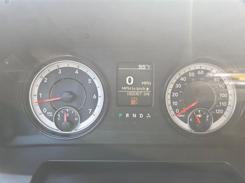 Used 2020 RAM 1500 Tradesman w/ Chrome Plus Package RWD image 19