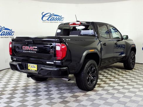 Used 2024 GMC Canyon Elevation w/ Convenience Package image 25