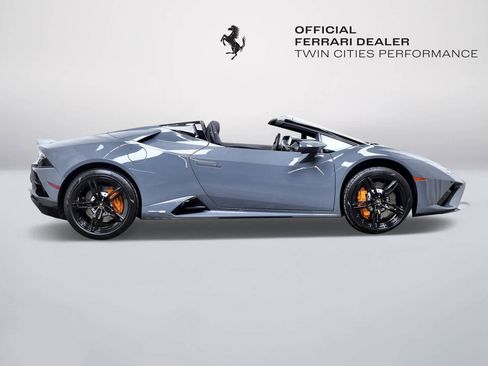 Used 2021 Lamborghini Huracan EVO image 7