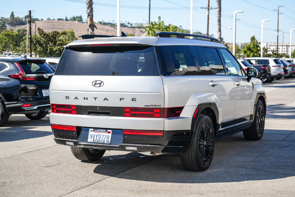 Certified 2025 Hyundai Santa Fe Calligraphy AWD/4WD image 6