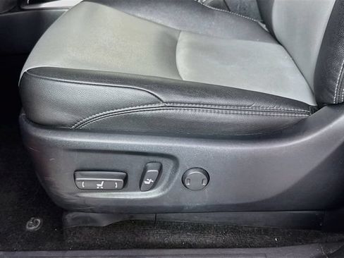 Used 2023 Toyota 4Runner SR5 Premium w/ Moonroof Package AWD/4WD image 16